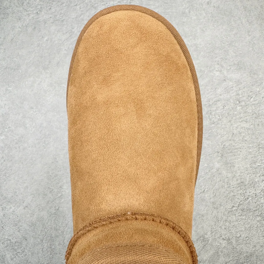 Pick up locally💰520 UGG 5092 Zhou Dongyu Mini thick-soled autumn and winter sheep fur integrated snow boots. All shoes are made from the same factory as ZP. Longfeng A-grade Australian imported sheep fur integrated women's boots. Brand OEM production line. Fully follow the ZP process. OEM original pattern maker. Adhering to the principle of no original shoes and no development selection. Pay attention to every detail. The most authentic version on the market. TREADLITE "Light Wing" technology outsole. Lightweight/durable/flexible/pile size: 35 36 37 38 39 40 41 42 Coding: by2936090